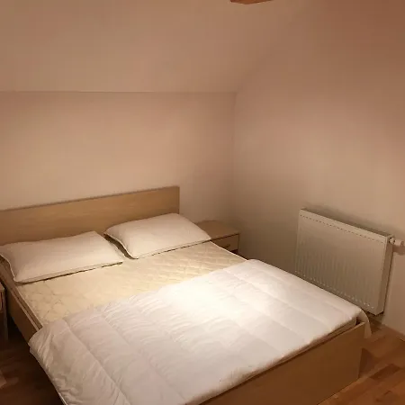 Lejlighed Apartma Pan